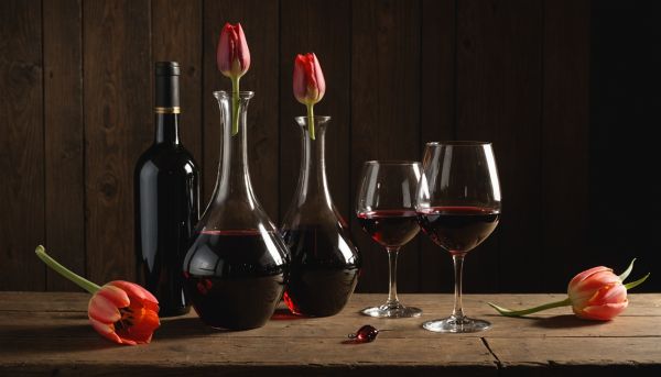 Comment choisir un bon vin rouge corsé